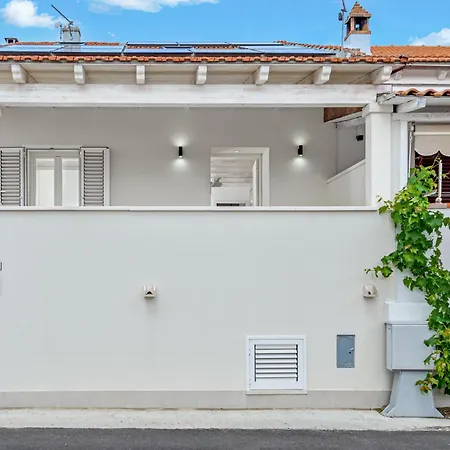 Casa Vacanze Golfo Aranci 펜션
